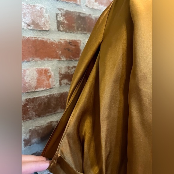 AMANDA UPRICHARD Odessa Silk Top In Antique Bronze | size XS - Picture 4 of 14